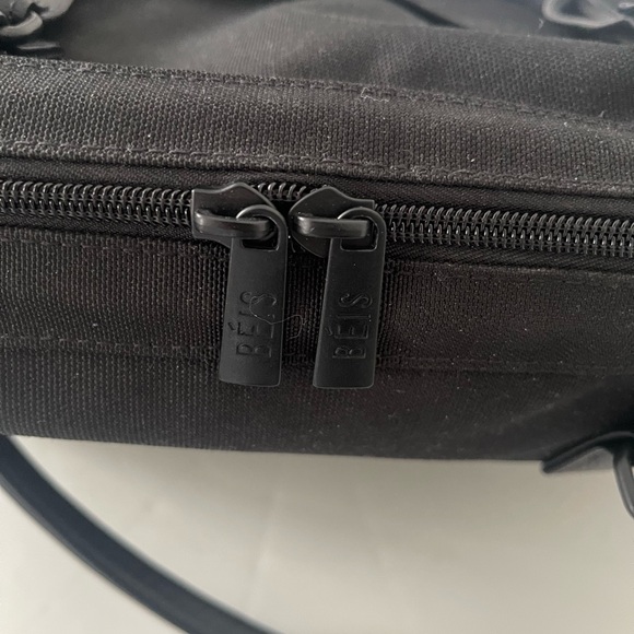 BEIS mini weekender - Picture 10 of 11